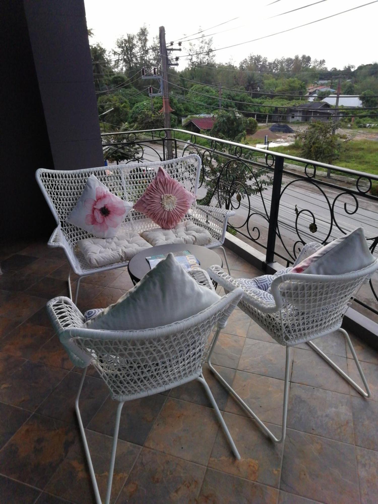 Klong Muang Beach Apartment Exterior photo