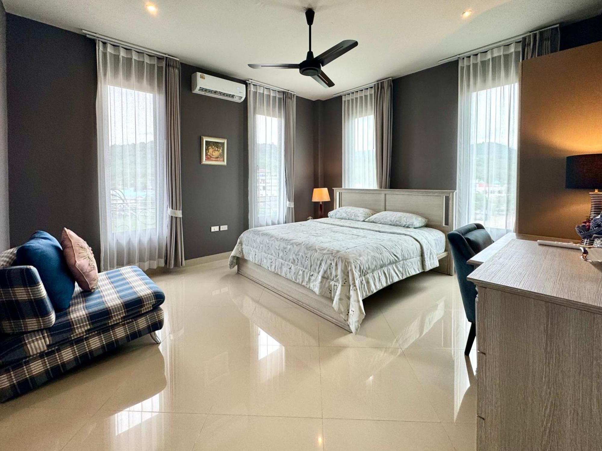 Klong Muang Beach Apartment Room photo